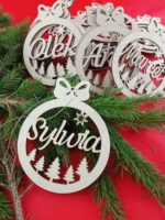 Święta bombka choinkowa z imieniem personalizowana