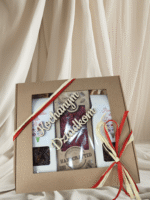 Zestaw Prezentowy z czekoladą dla Babci Dziadka personalizacja