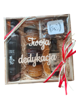Zestaw prezentowy z dedykacją personalizowany prezent box syropy konfitury herbata upominek